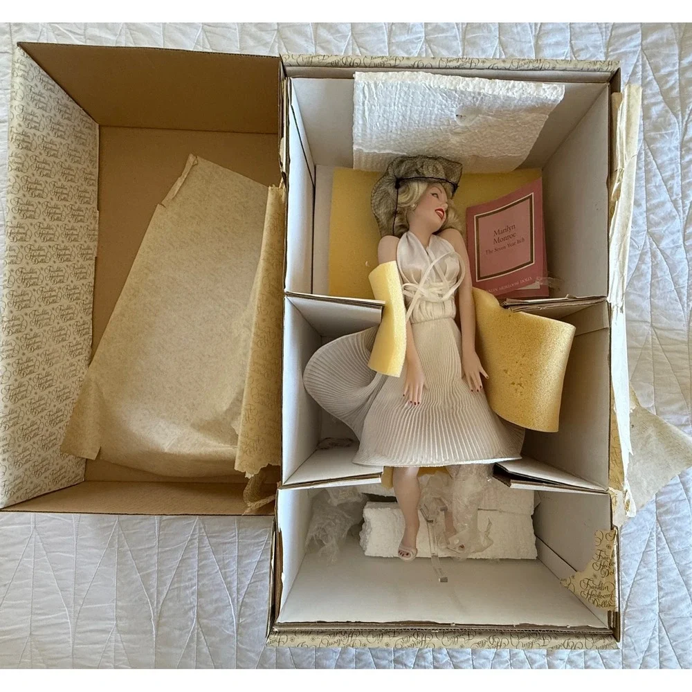 Franklin Heirloom Dolls Marilyn Monroe Doll White Like New The Seven Year Itch